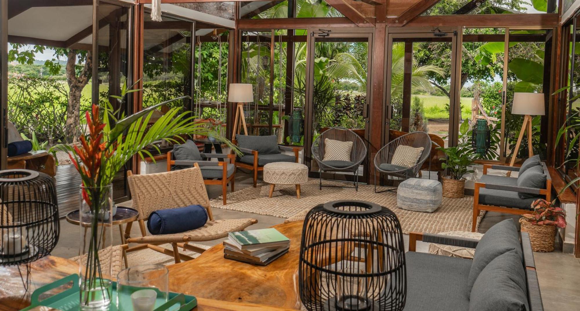 Surf Synergy All-Inclusive Surf Retreat جاكو المظهر الخارجي الصورة