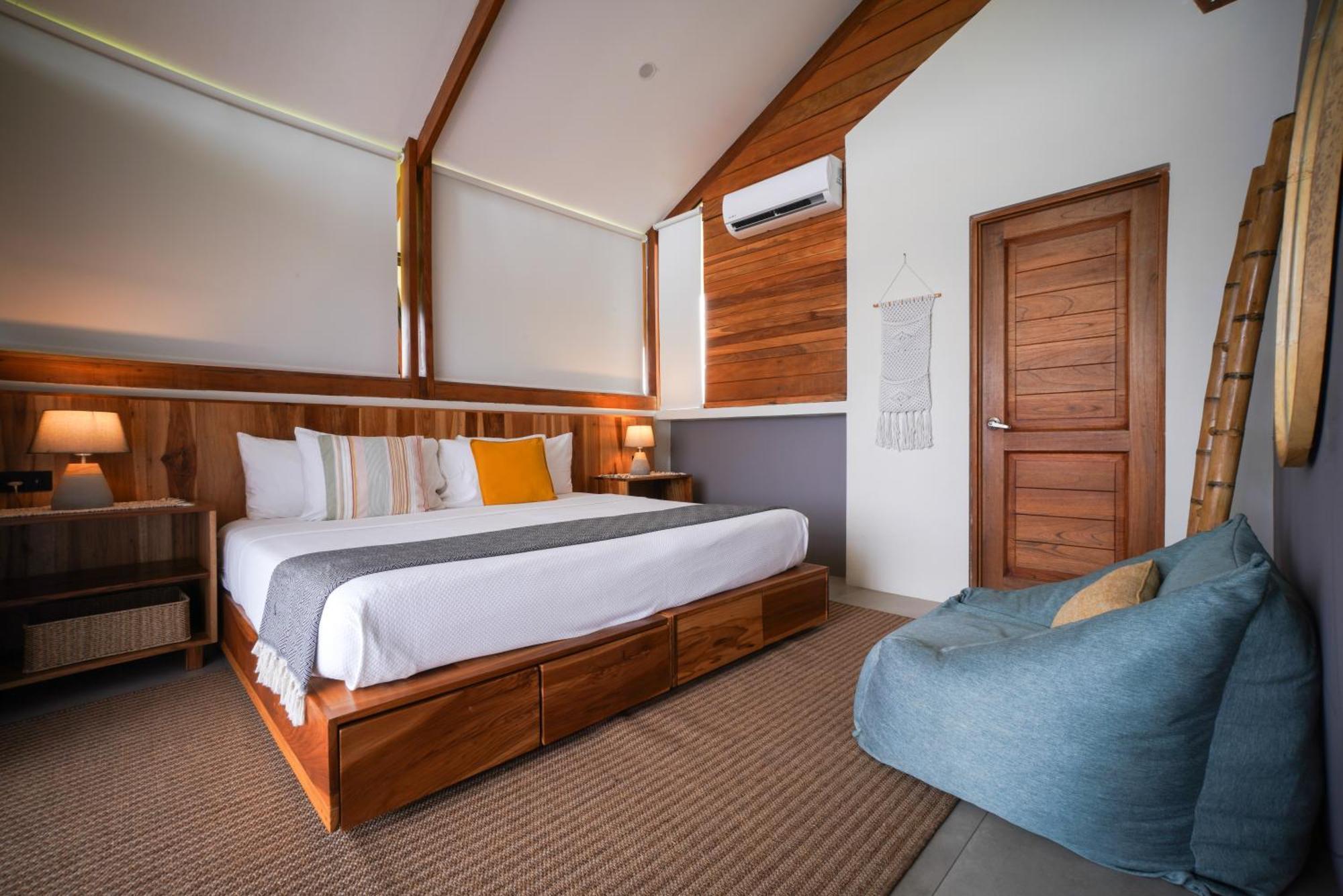 Surf Synergy All-Inclusive Surf Retreat جاكو المظهر الخارجي الصورة
